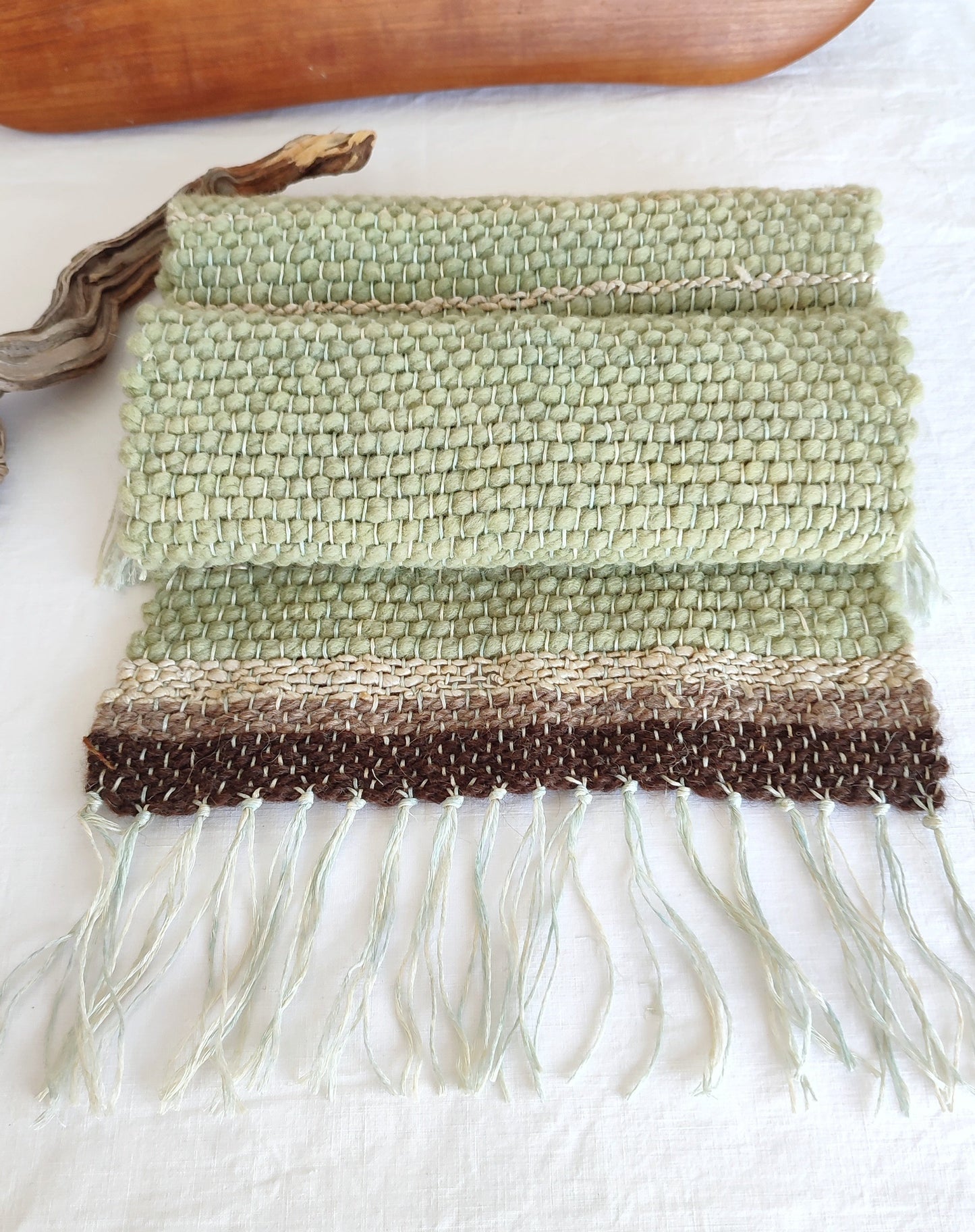 Wool and hemp green handwoven table runner - Runner da tavole verde e marrone, lana e canapa, tessuto a mano