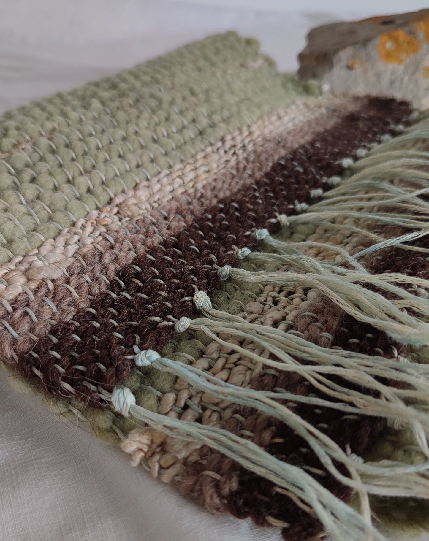 Wool and hemp green handwoven table runner - Runner da tavole verde e marrone, lana e canapa, tessuto a mano