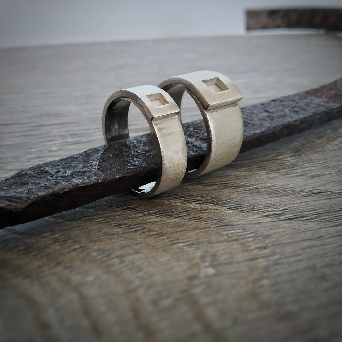 Square n. 1 - Ring and Band