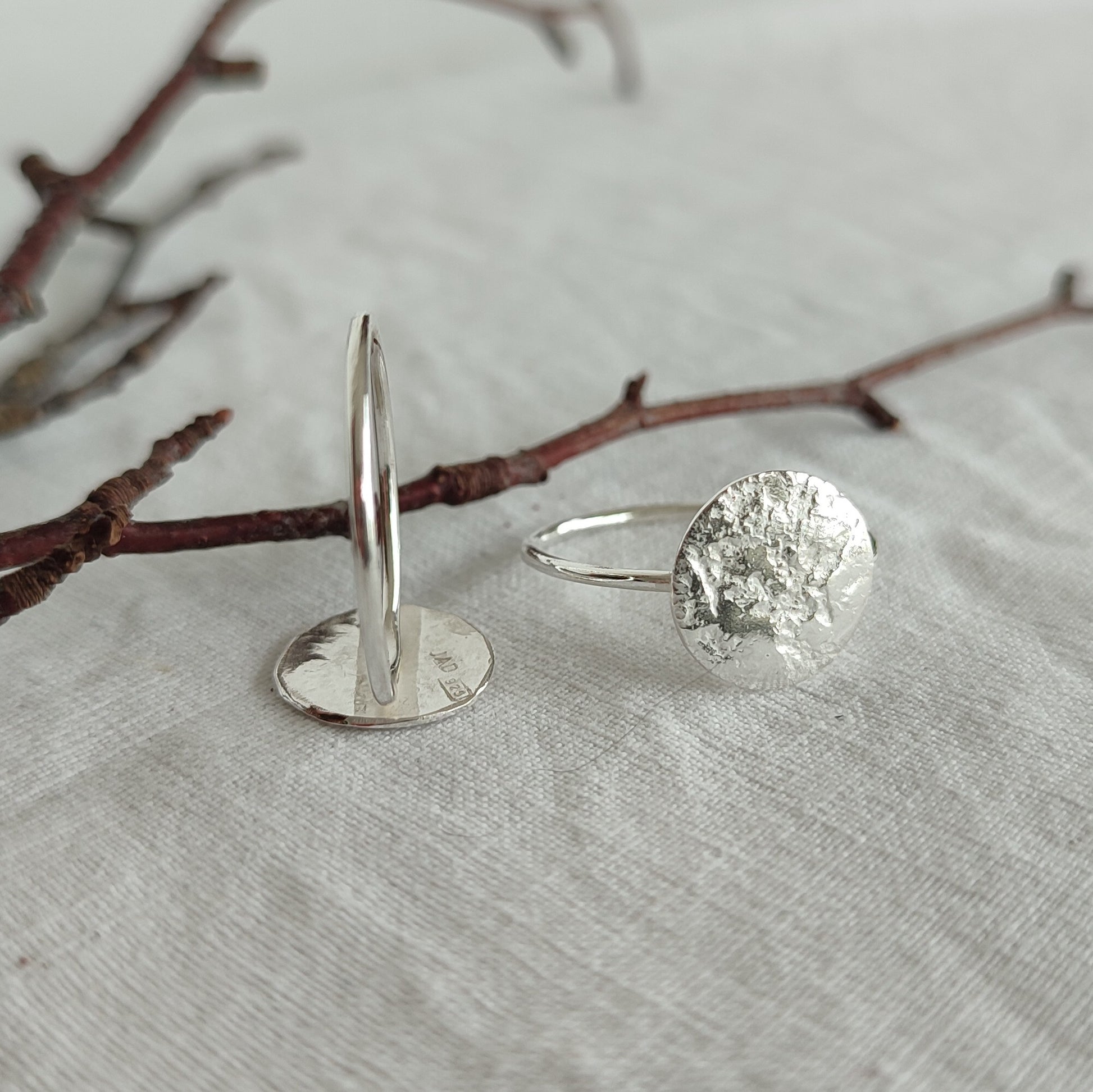 Mini Rust Ring – JAD