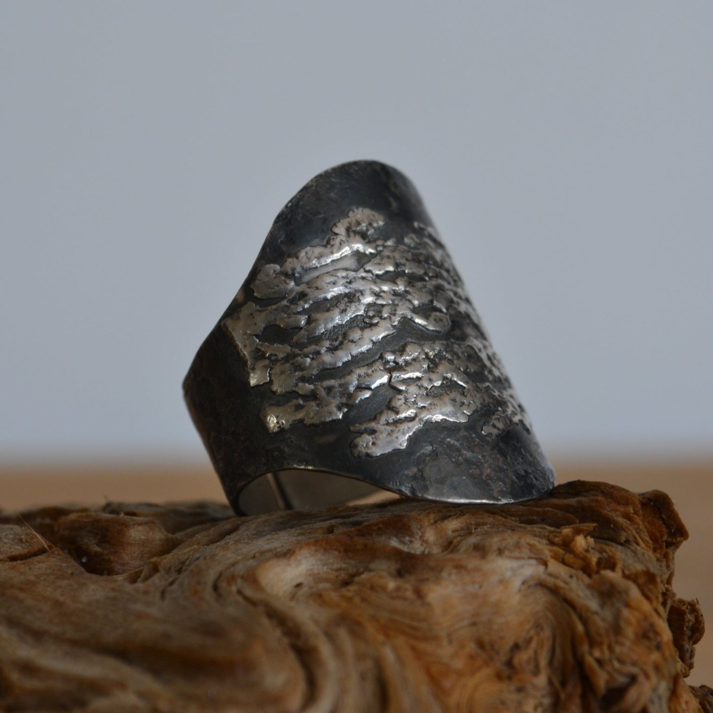 Oxidized silver ring