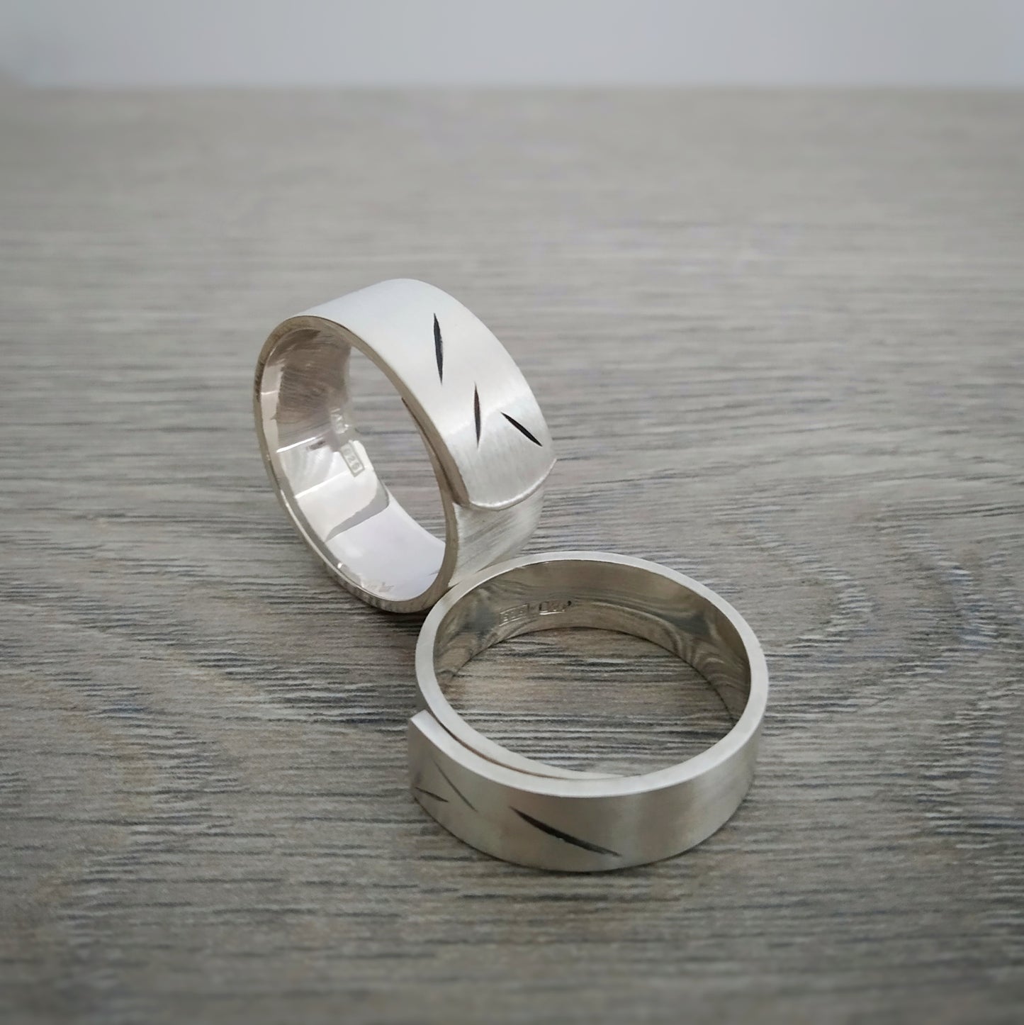 Cuts n. 1 anello e fascia alta