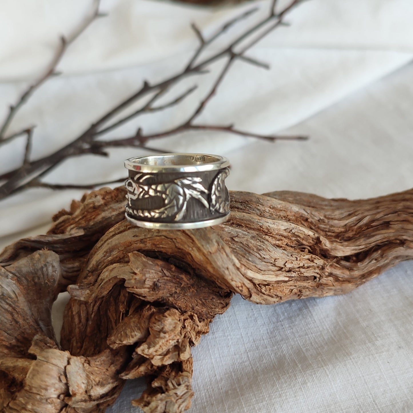 Oxidized silver ring with dragon. Band