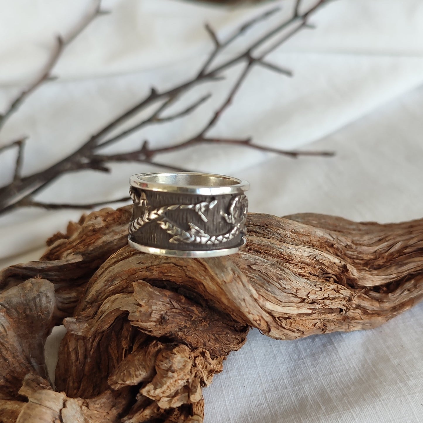 Oxidized silver ring with dragon. Band